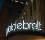 Hotel DeBrett, Auckland